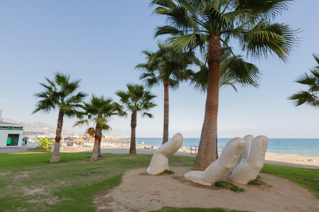 Picasso Daisy Apartment Fuengirola Bagian luar foto